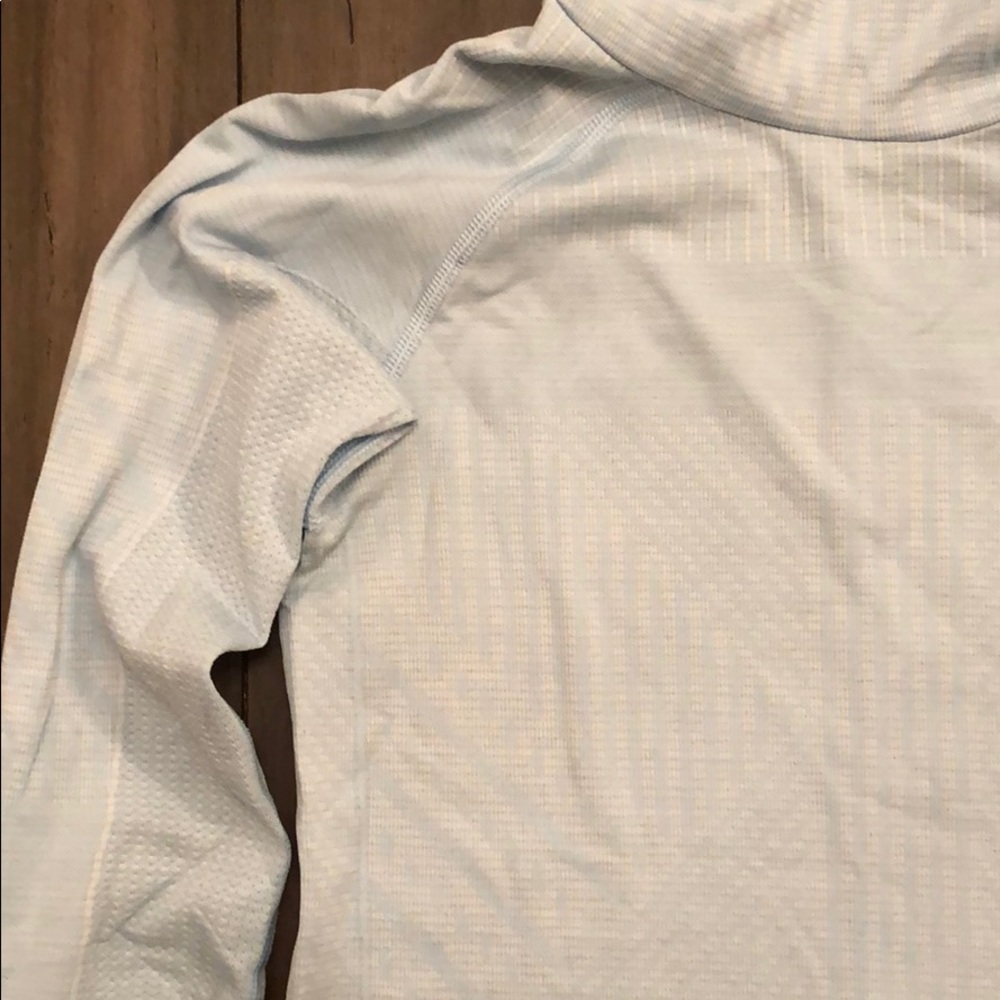 NWOT Lululemon Rest Less Hoodie - Picture 4 of 16